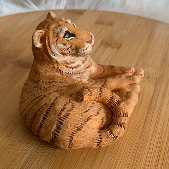 Handcrafted Tiger Sculpture - Orange and Brown - Picture 4 of 9